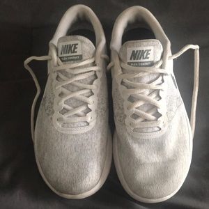White Nike Flex Contact Shoes